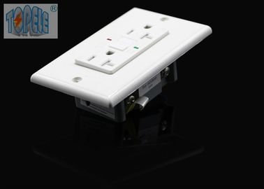 15A 125V AC GFCI گیرنده های دوگانه مقاوم به دستکاری عملکرد نظارت پایان عمر